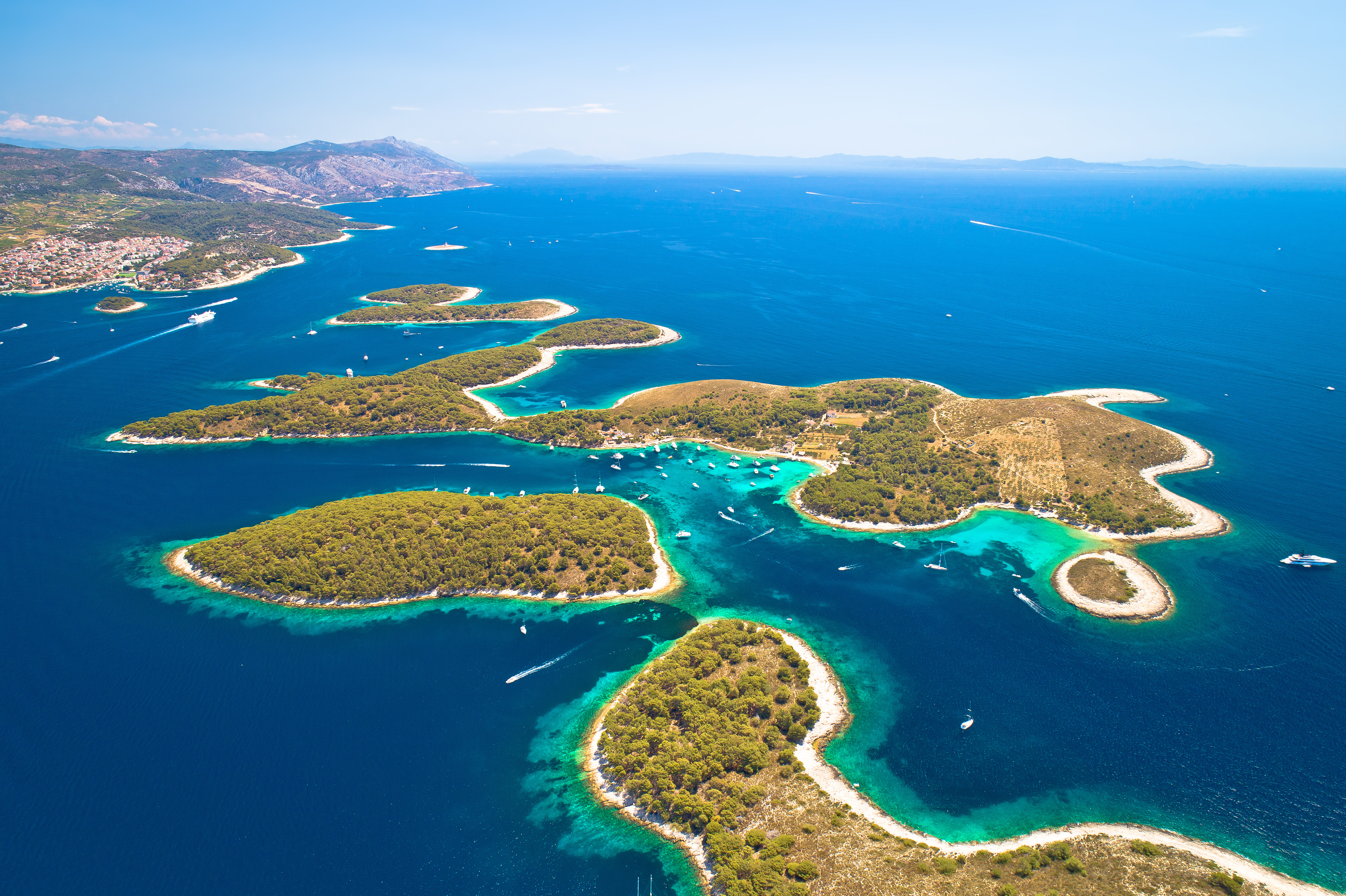 Blue Cave & 3 Islands with Private Speedboat