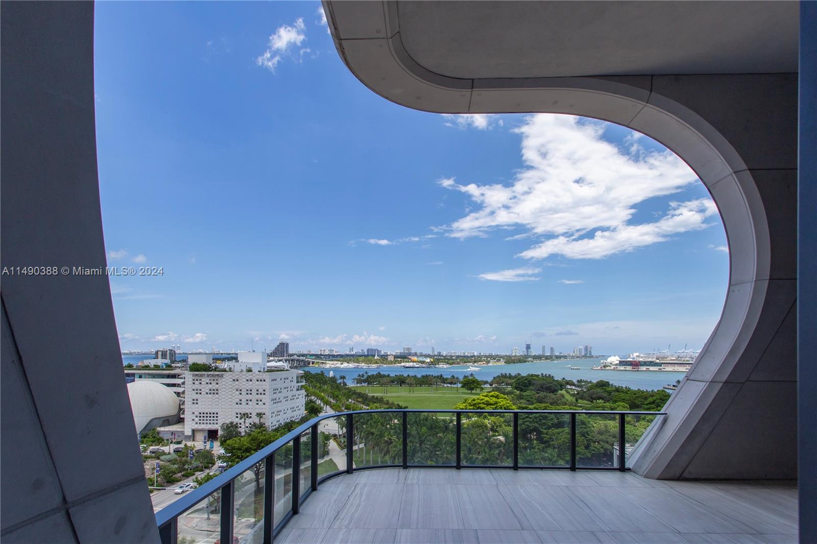 Real estate property located at 1000 Biscayne Blvd #1002, Downtown, Miami, Florida