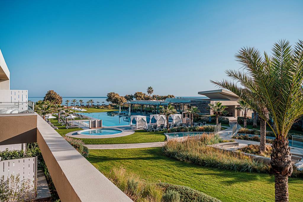 CHQ_81191_Myrion_Beach_Hotel_0524_01.jpg