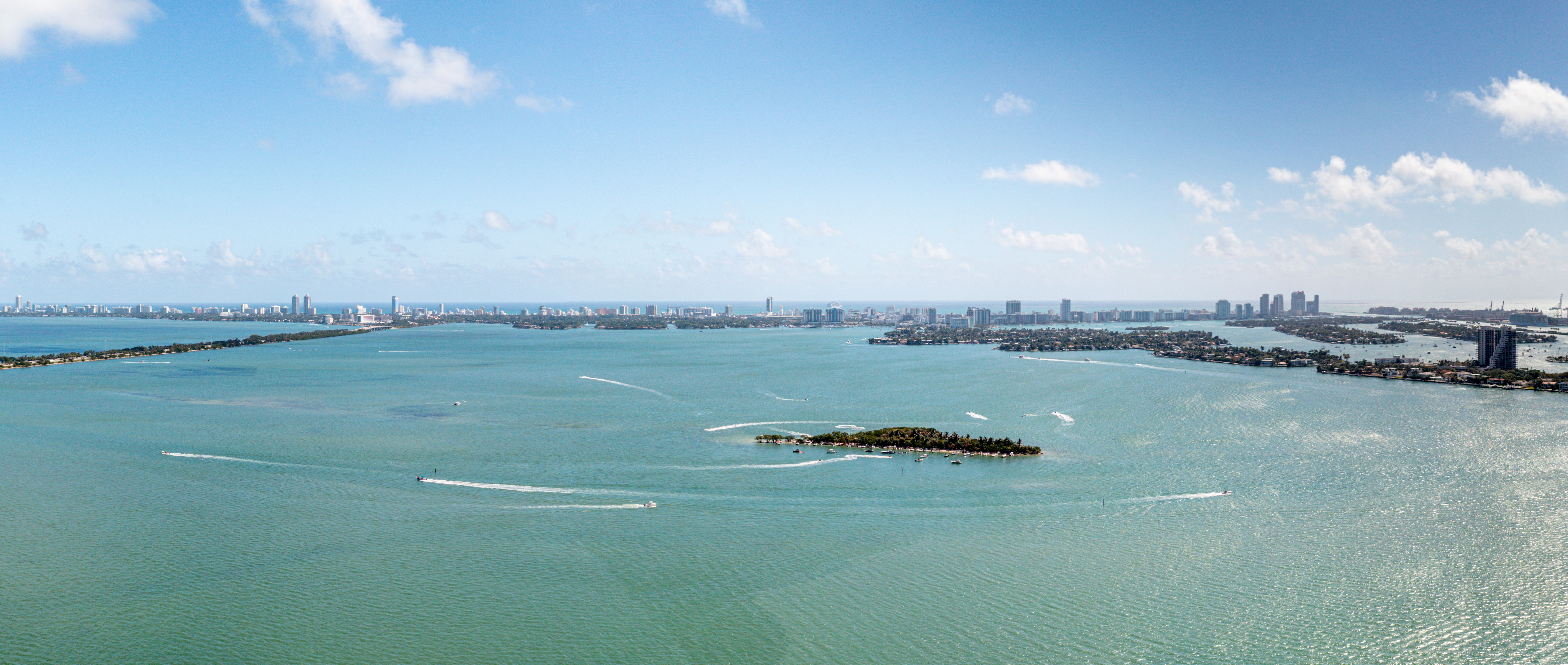 Real estate property located at Aria Reserve, PH 5702, Miami, FL