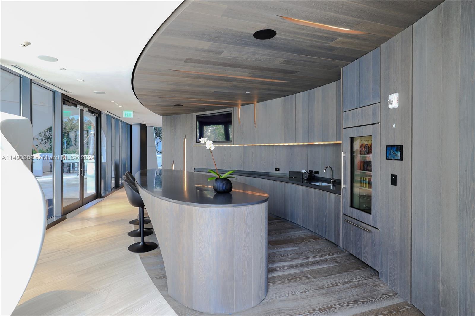 Real estate property located at 1000 Biscayne Blvd #1002, Downtown, Miami, Florida