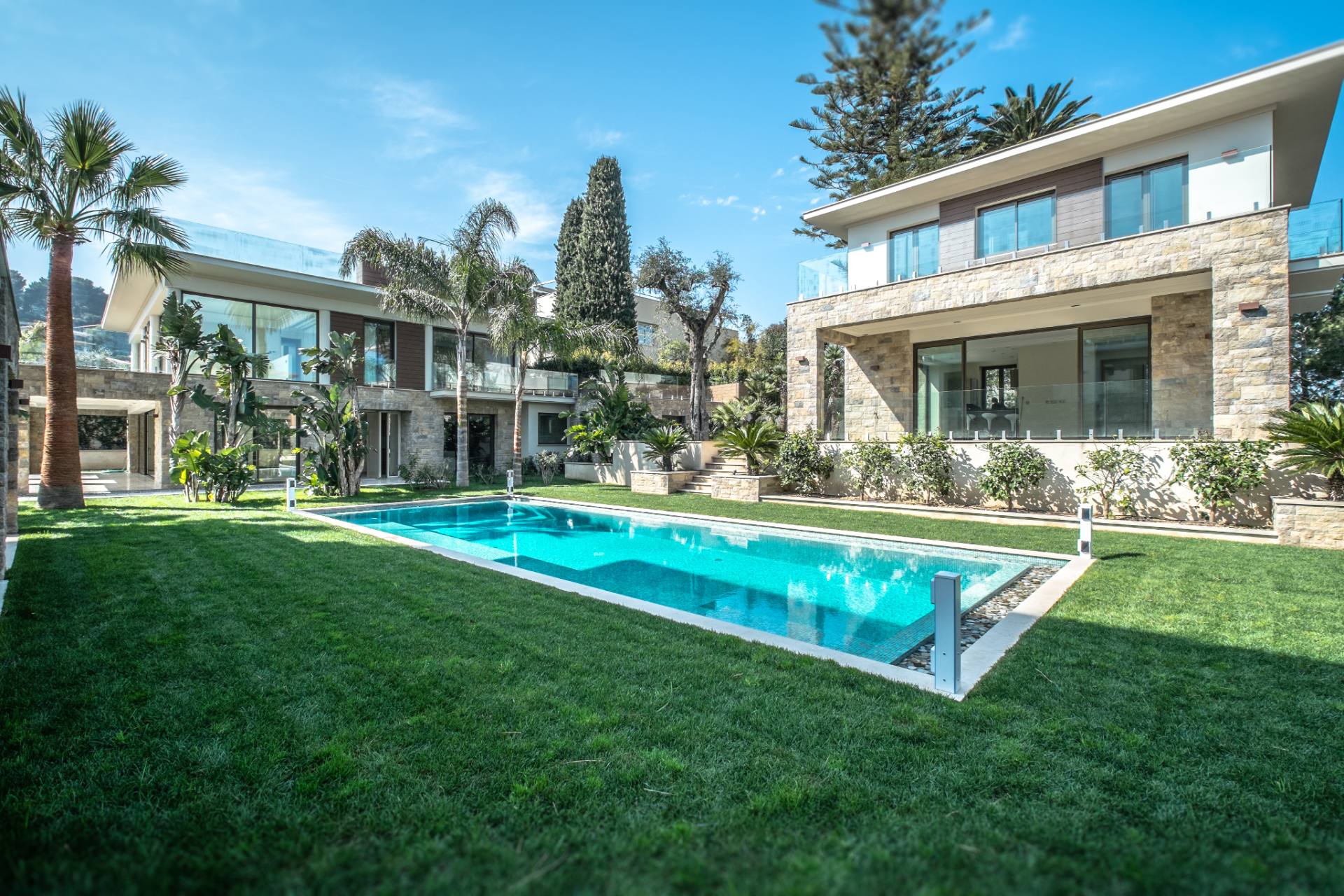 Real estate property located at 39 Avenue Claude Vignon, Saint-Jean-Cap-Ferrat, Alpes Maritimes, France