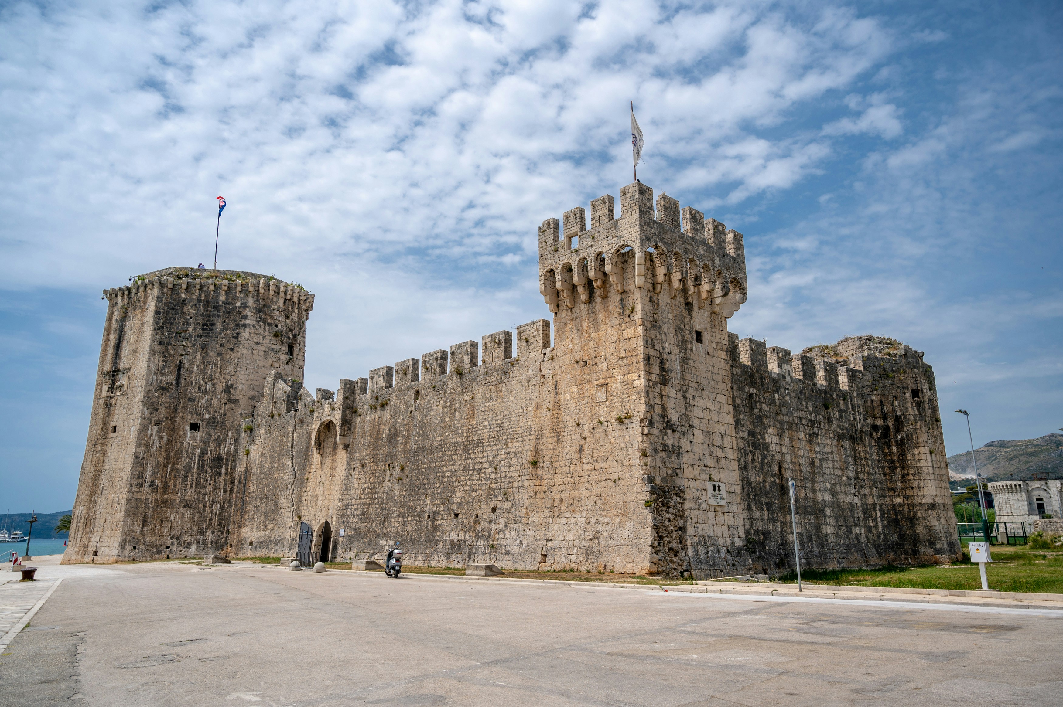 Les incontournables de Trogir : le musée en plein air de Salona et la forteresse de Klis avec transfer