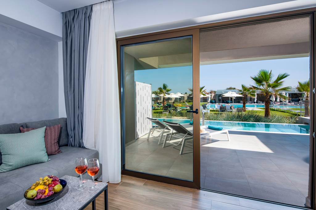 CHQ_81191_Myrion_Beach_Hotel_1022_27.jpg