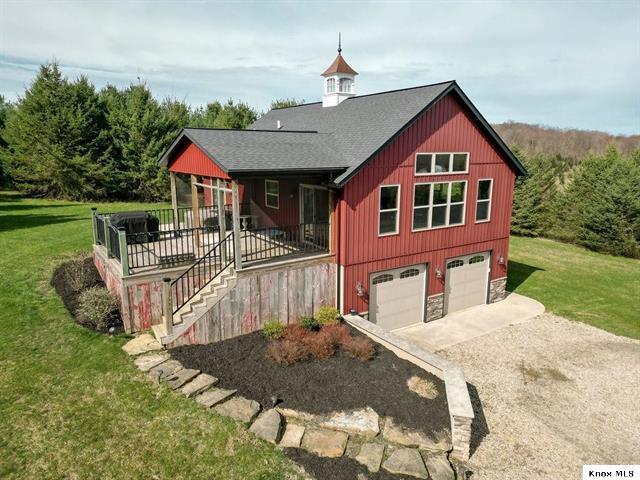 Real estate property located at 9478 Loches Road, Suburban, St. Louisville, Ohio, United States