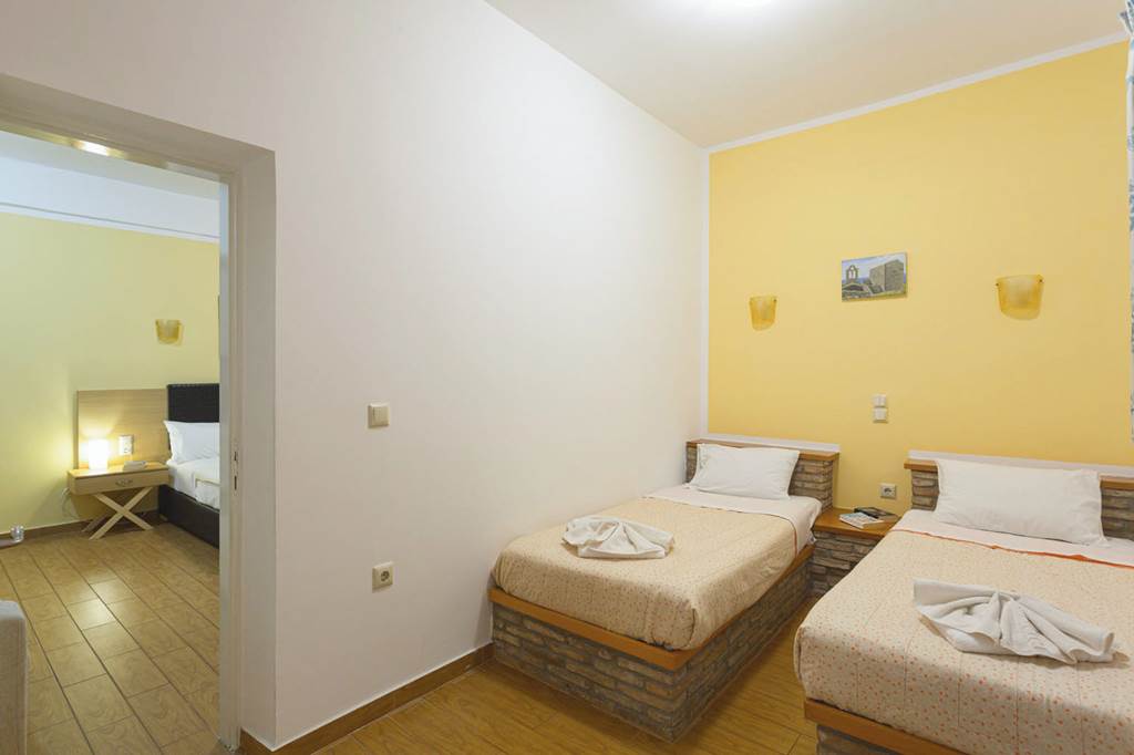 KLX_85716_Palataki_Apartments_and_Studios_1024_04.jpg