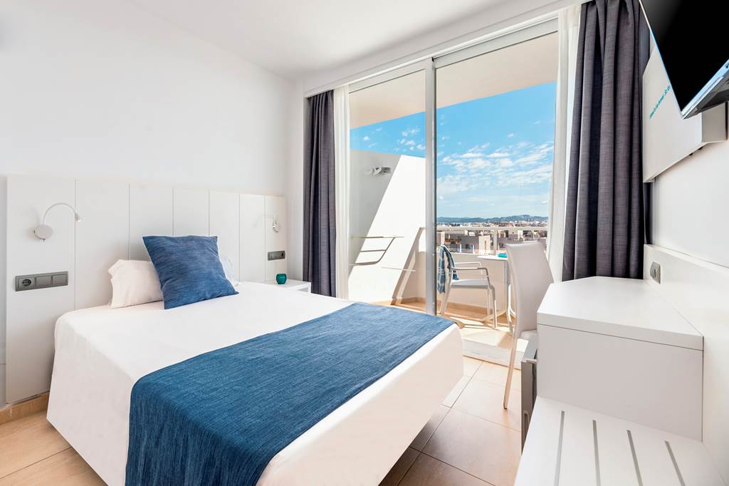 IBZ_3198_Hotel_Vibra_The_New_Algarb_0324_02.jpg