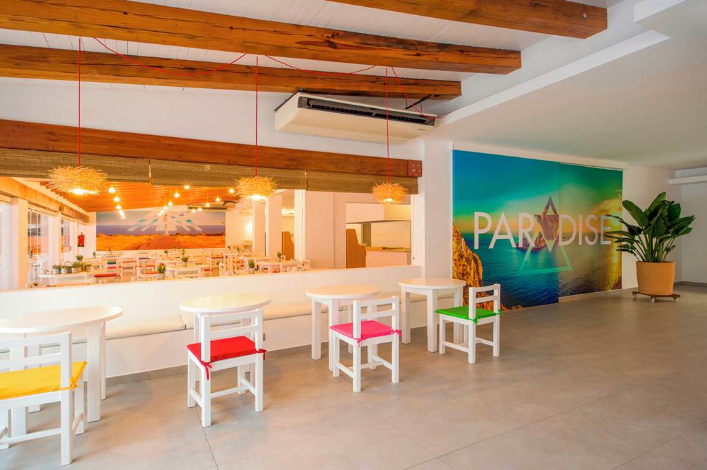IBZ_70462_Hotel_Vibra_Bossa_Flow_0924_16.jpg