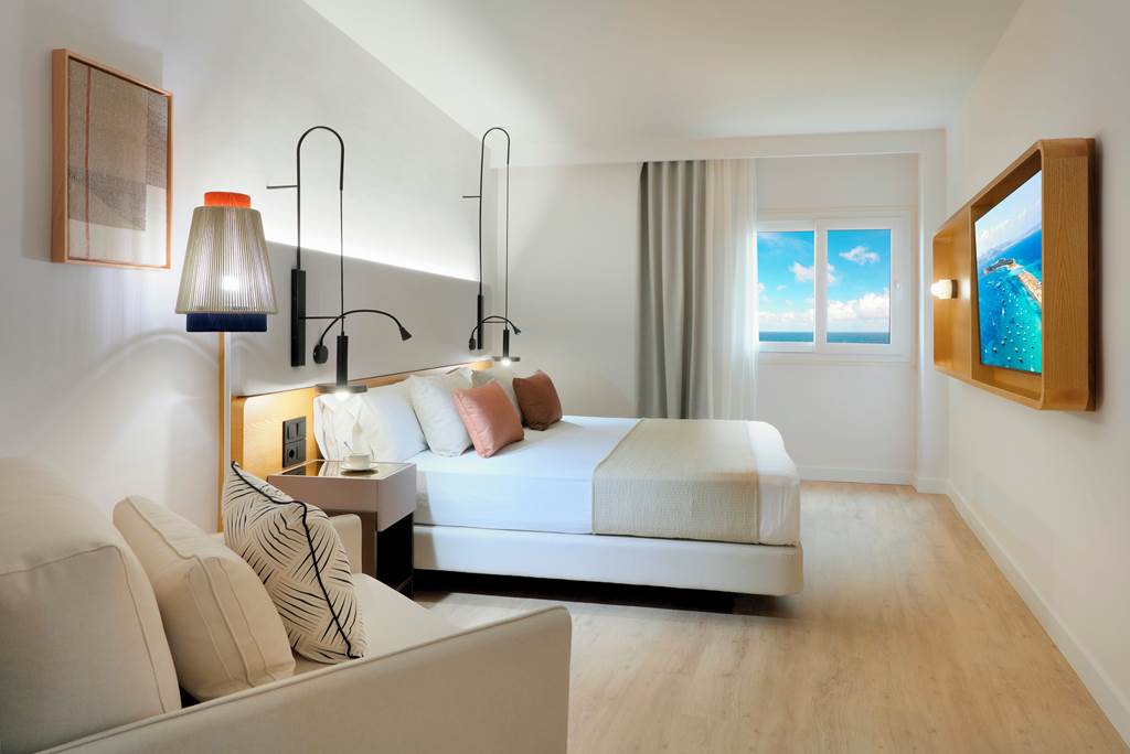 IBZ_69409_Grand_Palladium_Palace_Ibiza_Resort_&_Spa_0723_08.jpg