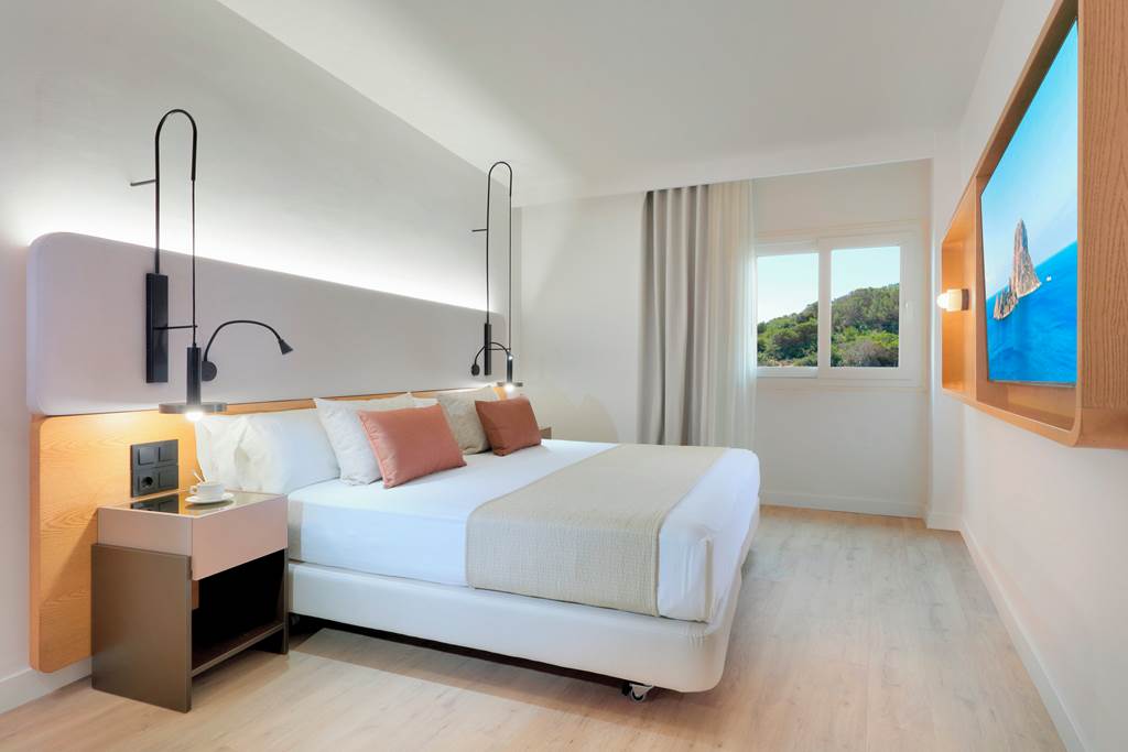 IBZ_69409_Grand_Palladium_Palace_Ibiza_Resort_&_Spa_0723_02.jpg