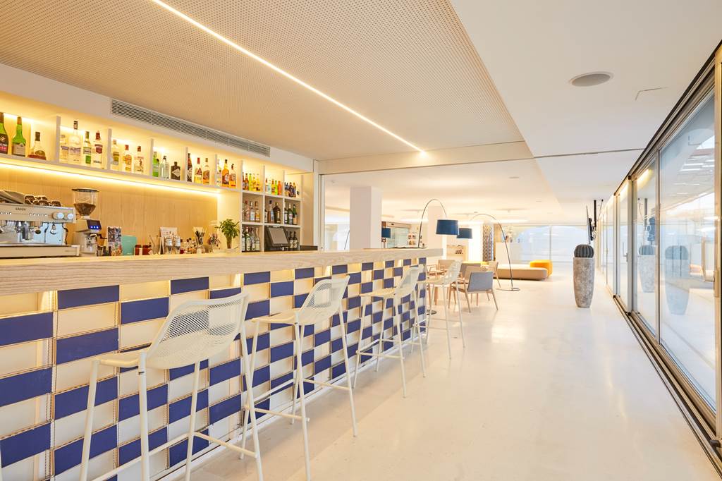 IBZ_4619_ebano_select_apts_&_spa_0618_18.jpg