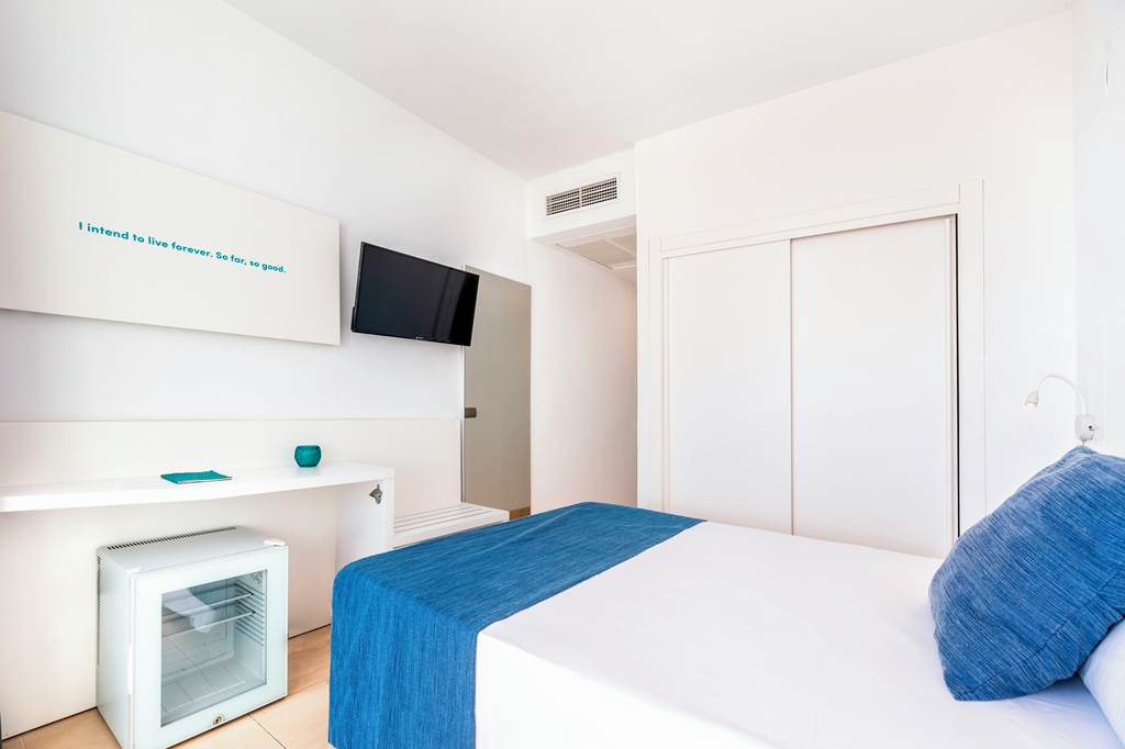 IBZ_3198_Hotel_Vibra_The_New_Algarb_0324_01.jpg