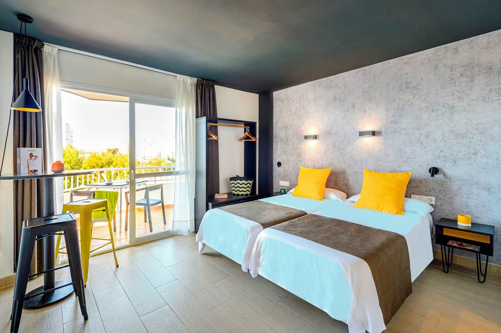 IBZ_75034_Apartamentos_Playasol_Jabeque_Dreams_0619_07.jpg
