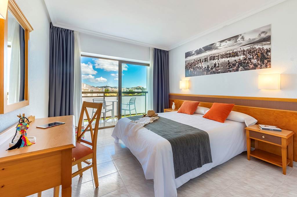 IBZ_1401_Hotel_Playasol_Mare_Nostrum_0320_01.jpg