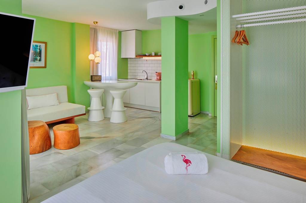 IBZ_78706_Tropicana_Ibiza_Suites_1224_04.jpg