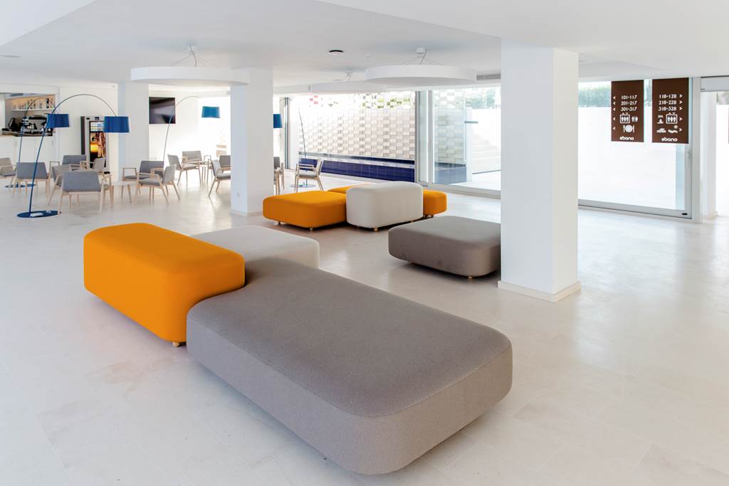 IBZ_4619_ebano_select_APTs_0118_09.jpg