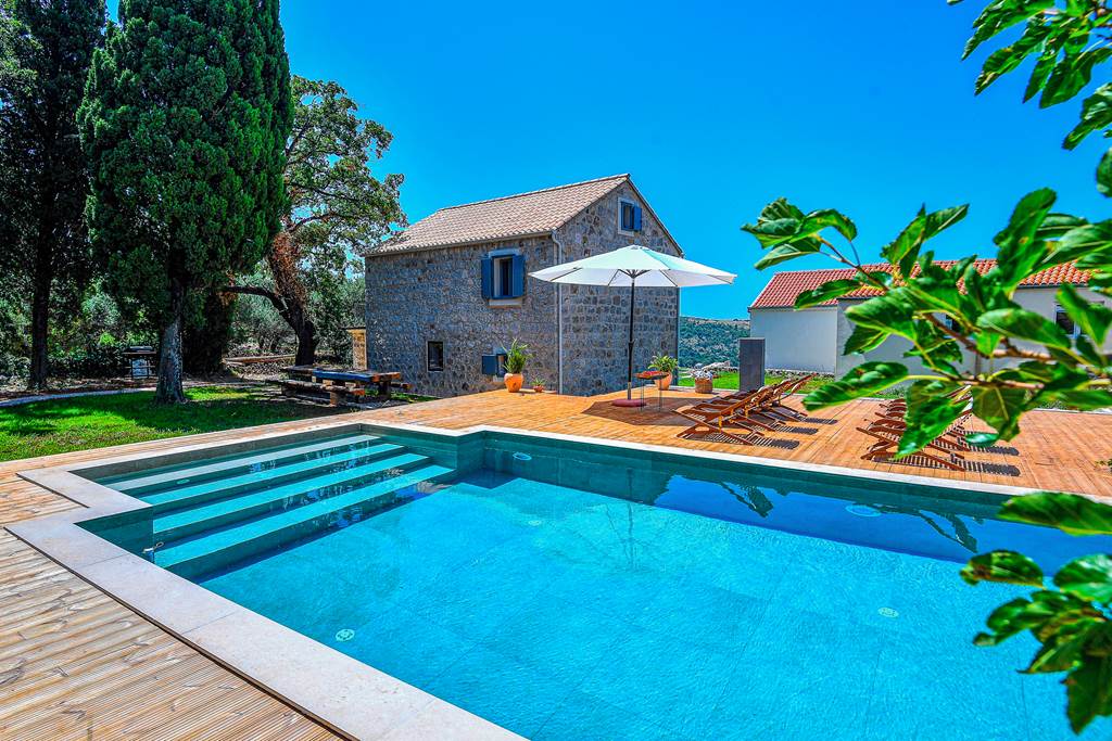 DBV_86227_Villa_Rustic_Blue_1023_12.jpg