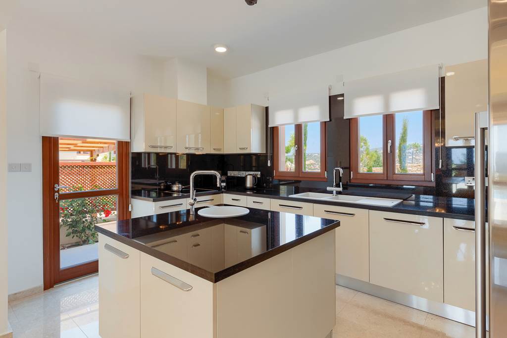 PFO_88020_Elite_Superior_Five_Bedroom_Villa_with_Private_Pool_GV05_0824_15.jpg