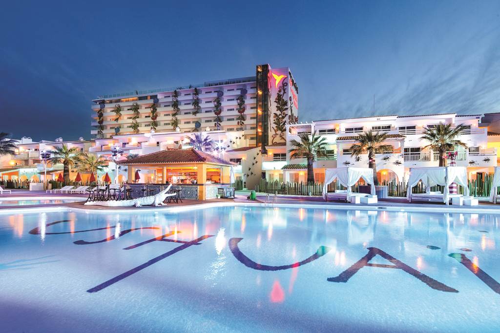 IBZ_70027_Ushuaia_Ibiza_Bch_Htl_0717_08.jpg