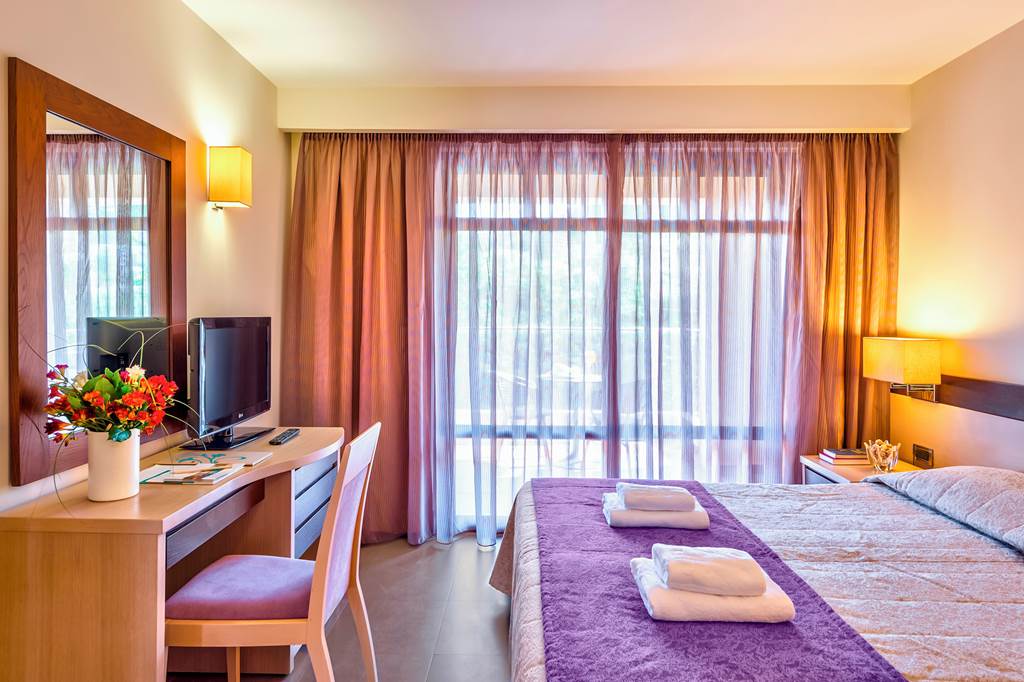 CHQ_84259_Porto_Platanias_Beach_Resort_0922_48.jpg