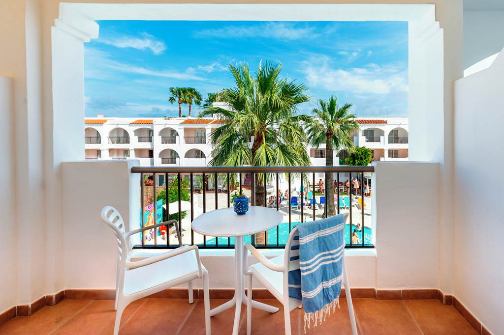 IBZ_70462_Hotel_Vibra_Bossa_Flow_0924_09.jpg