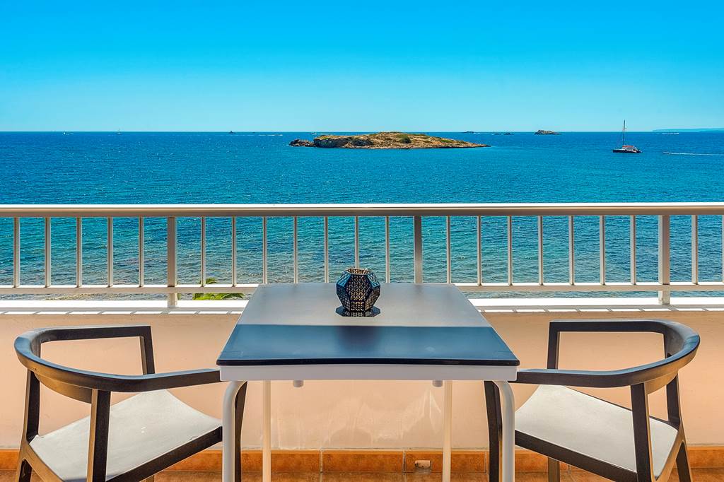 IBZ_75034_Apartamentos_Playasol_Jabeque_Dreams_1118_04.jpg
