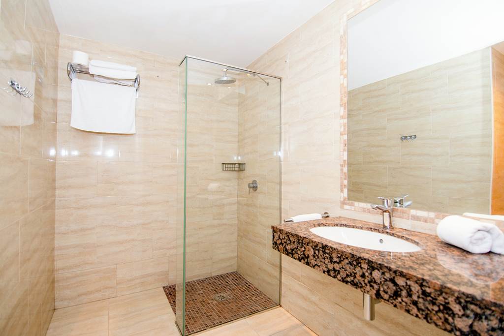 IBZ_85634_Bora_Bora_Apartments_0623_05.jpg
