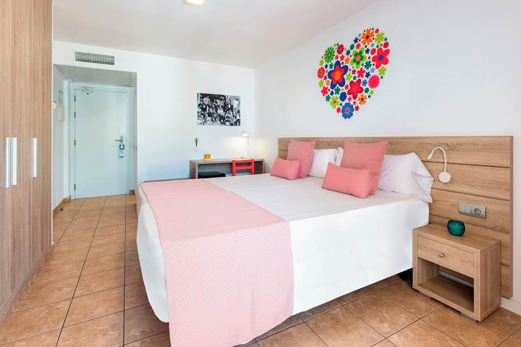 IBZ_70462_Hotel_Vibra_Bossa_Flow_0924_08.jpg