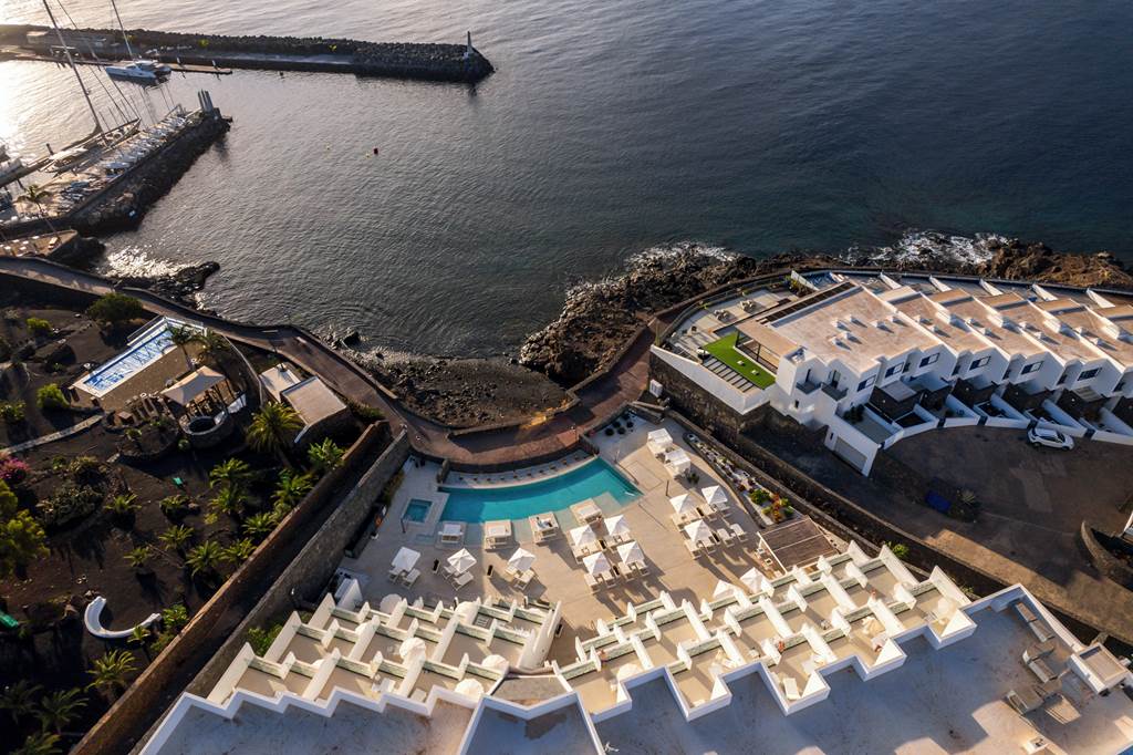 ACE_83777_Royal_Marina_Suites_Boutique_Hotel_1223_02.jpg