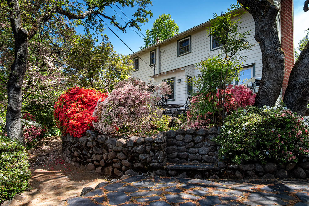 431 Landis, Auburn