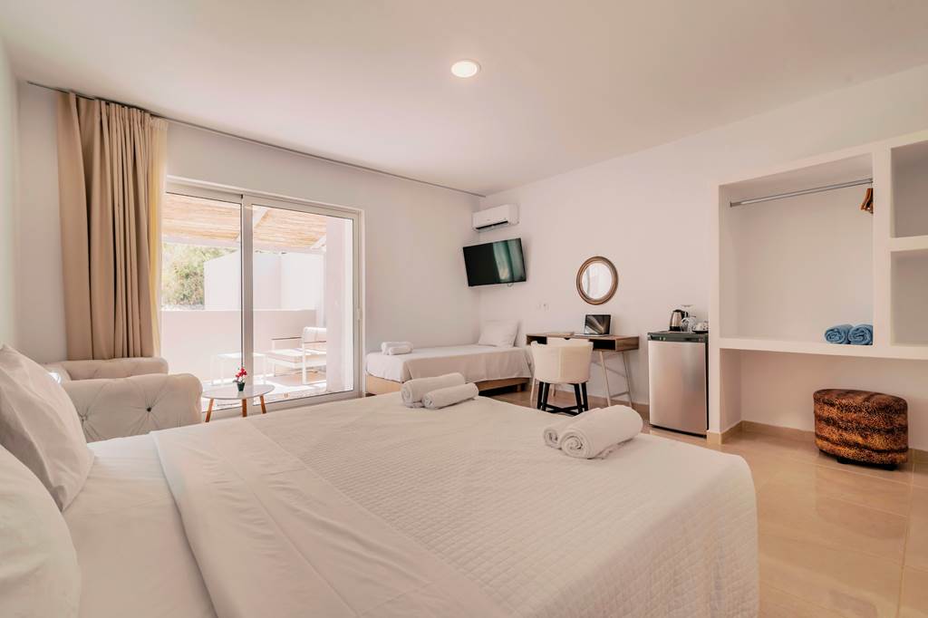 RHO_87301_Bamboo_Suites_Boutique_Hotel_0224_14.jpg