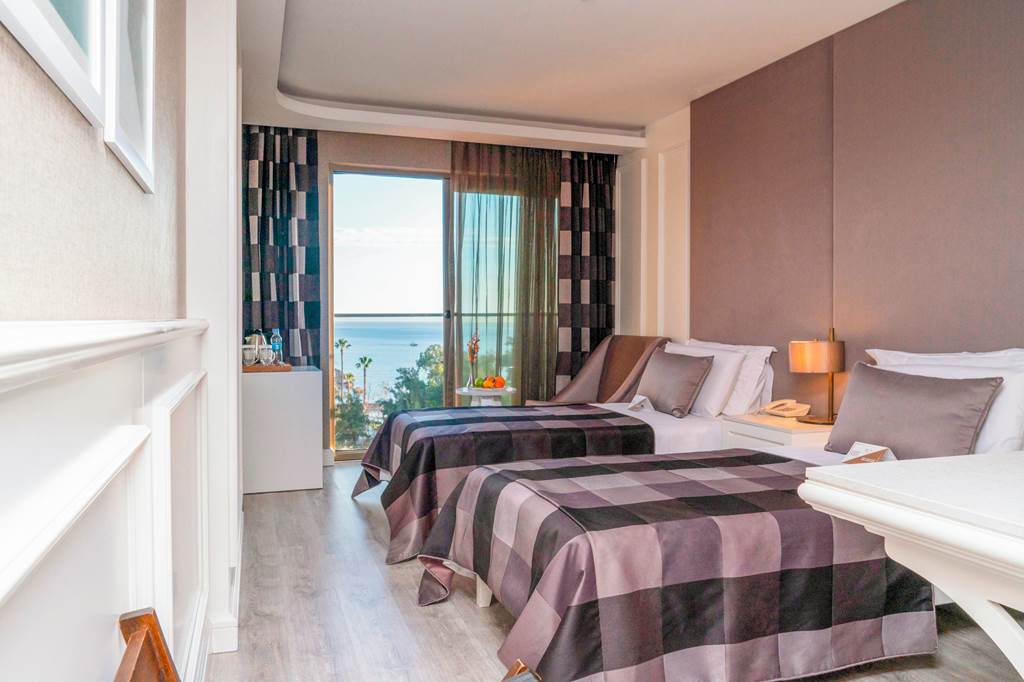 AYT_85003_Sky_Kamer_Hotel_0123_02.jpg