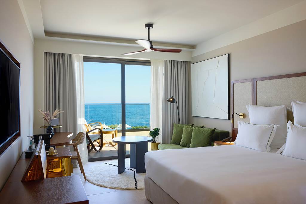 CHQ_86713_Isla_Brown_Chania_Resort_0924_17.jpg