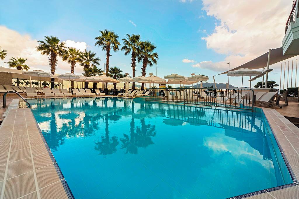 DLM_69306_Poseidon_Hotel_1124_07.jpg