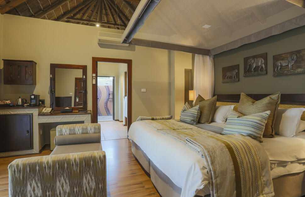 Ivory-Tree-Lodge-1.jpg