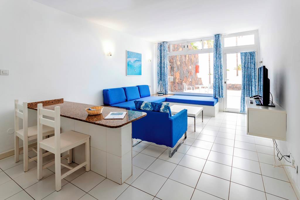 ACE_469_Arena_Dorada_Apartments_0120_02.jpg