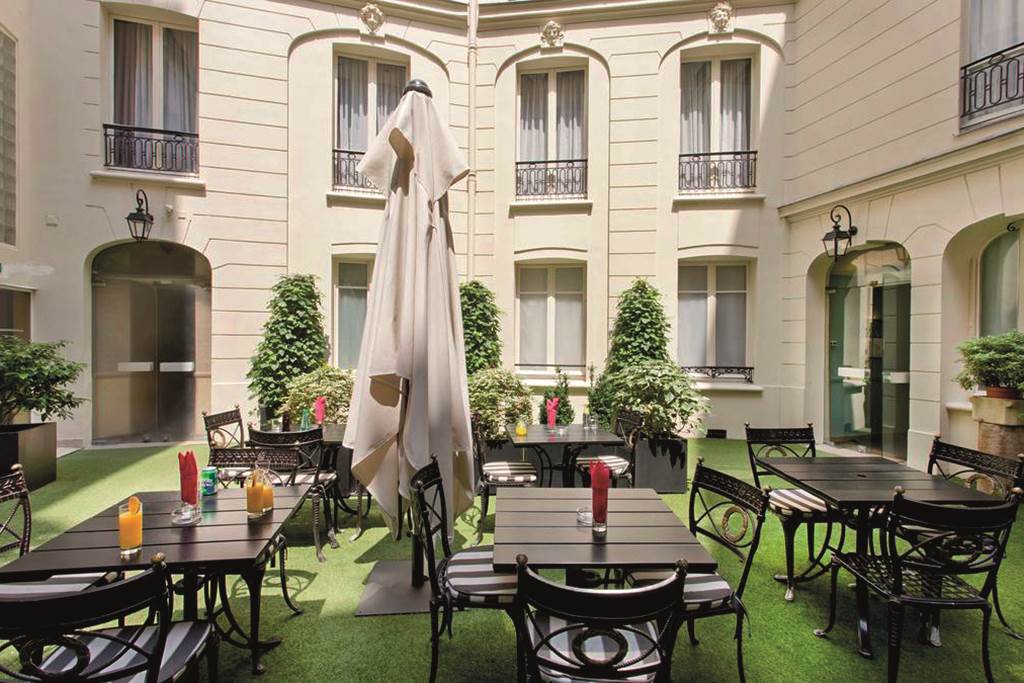 CDG_69760_Hotel_Elysees_Union_1018_13.jpg