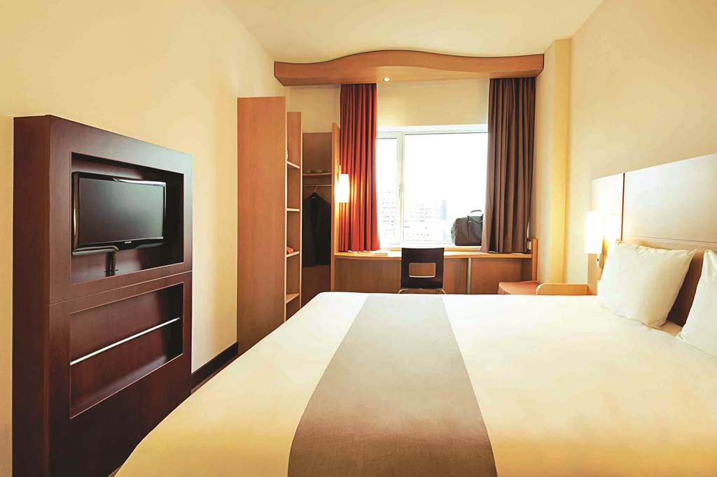 PRG_73932_Ibis_Praha_Mala_Strana_1016_01.jpg