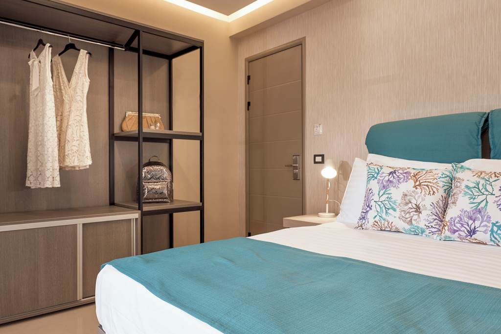 ZTH_82622_Koukounaria_Hotel_and_Suites_0223_36.jpg