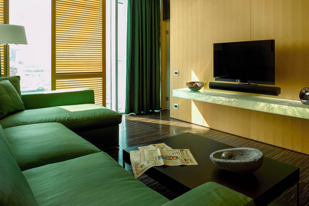 NAP_73363_Romeo_Hotel_0724_04.jpg