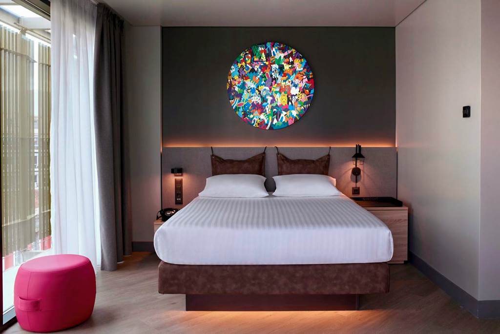 ATH_84000_Moxy_Athens_City_0822_24.jpg