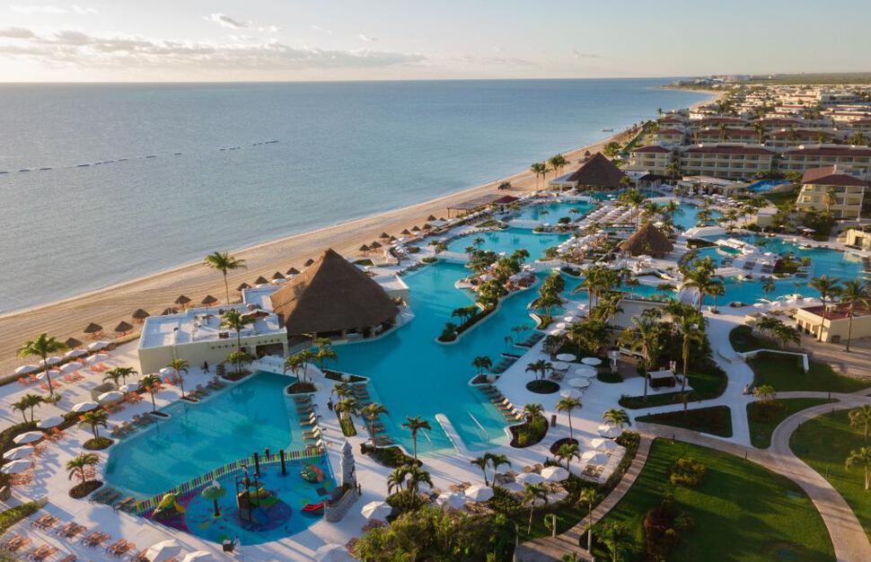 Moon-Palace-Cancun-4.jpg