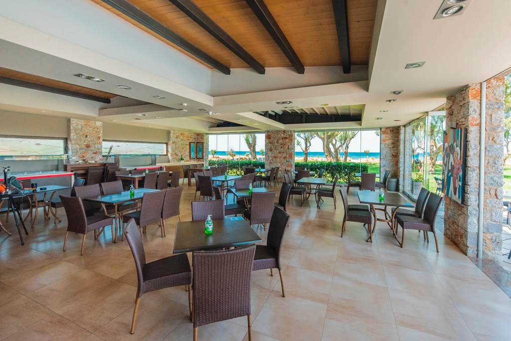 CHQ_84271_Lito_Beach_Hotel_0123_02.jpg