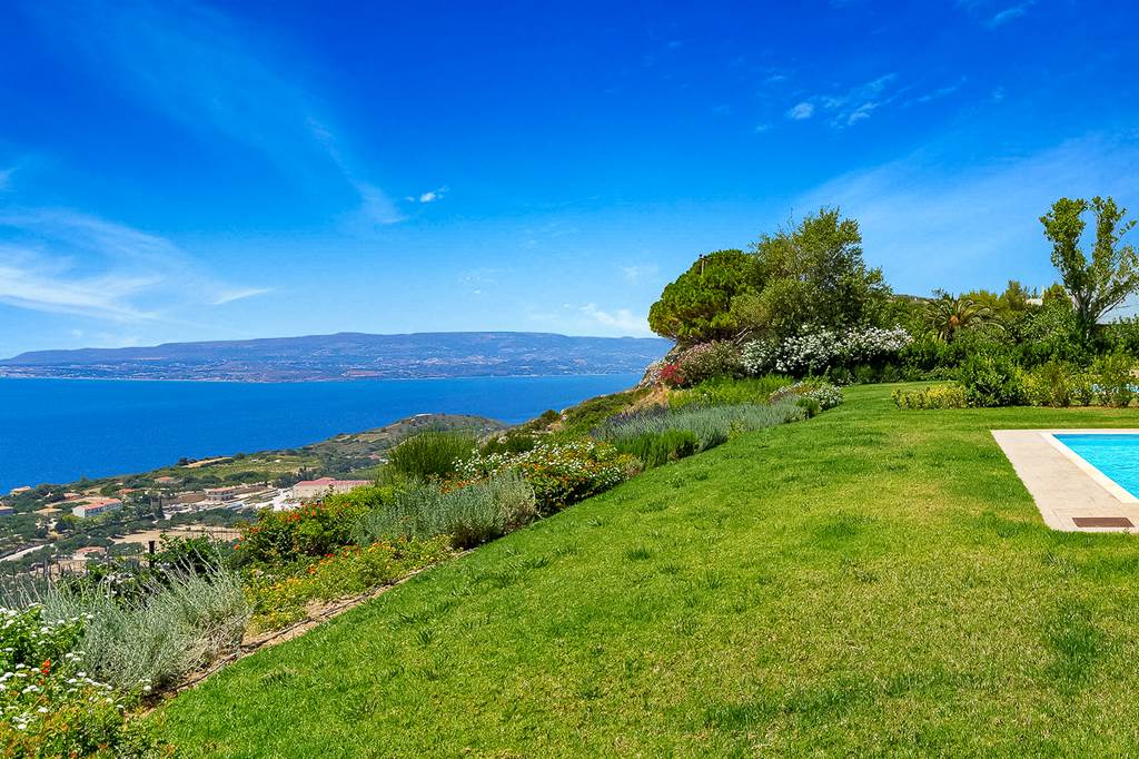 EFL_75099_Villa_Agnandi_0317_04.jpg