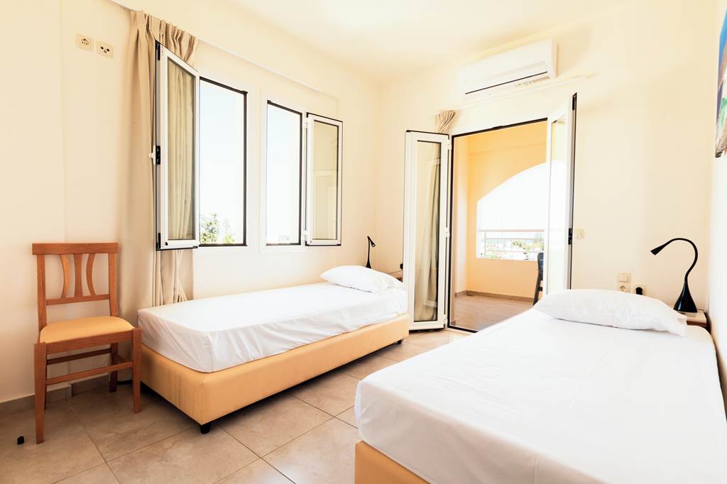 HER_68834_Anastasia_Hotel_0224_22.jpg
