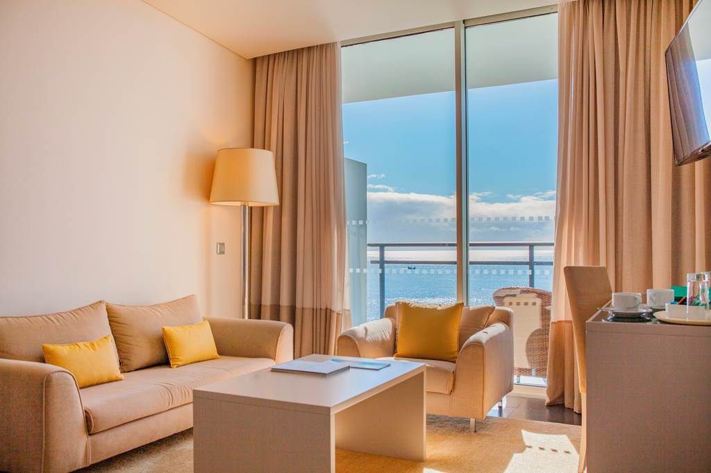 FNC_70273_VidaMar_Resort_Madeira_0822_02.jpg