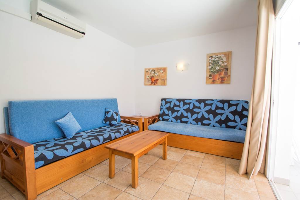 MAH_1665_Galdana_APTs_0618_14.jpg