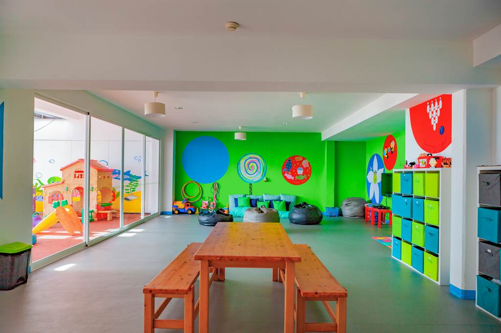 FNC_70273_VidaMar_Resort_Madeira_0424_02.jpg