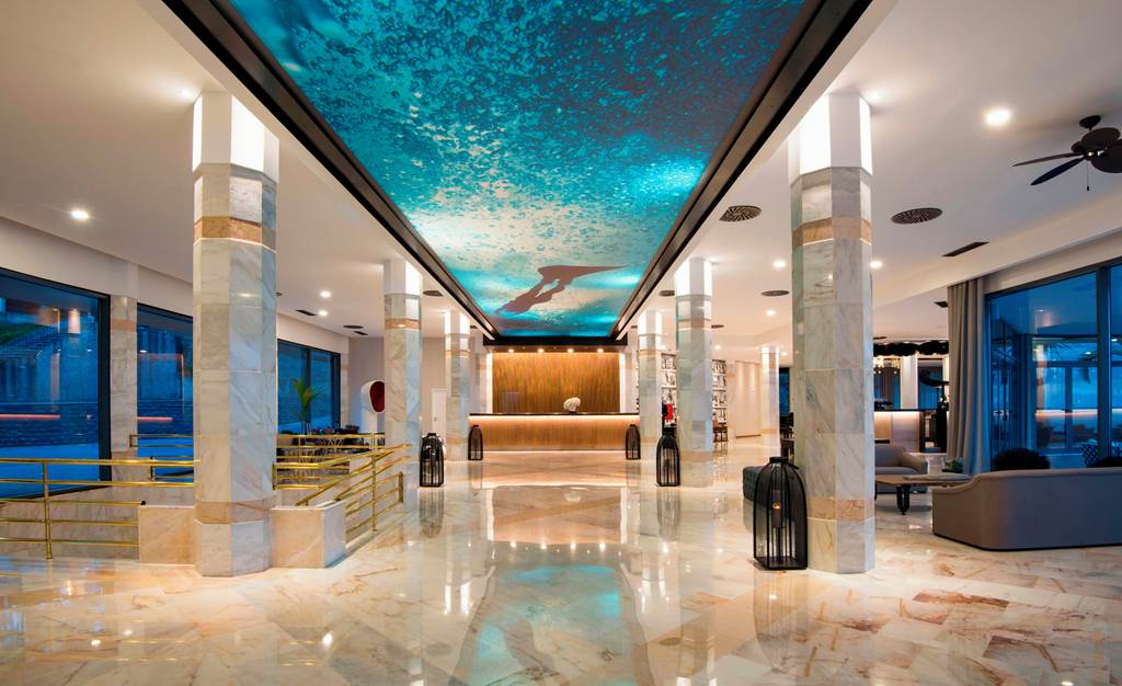 FNC_70183_Baia_Azul_Hotel_0122_02.jpg