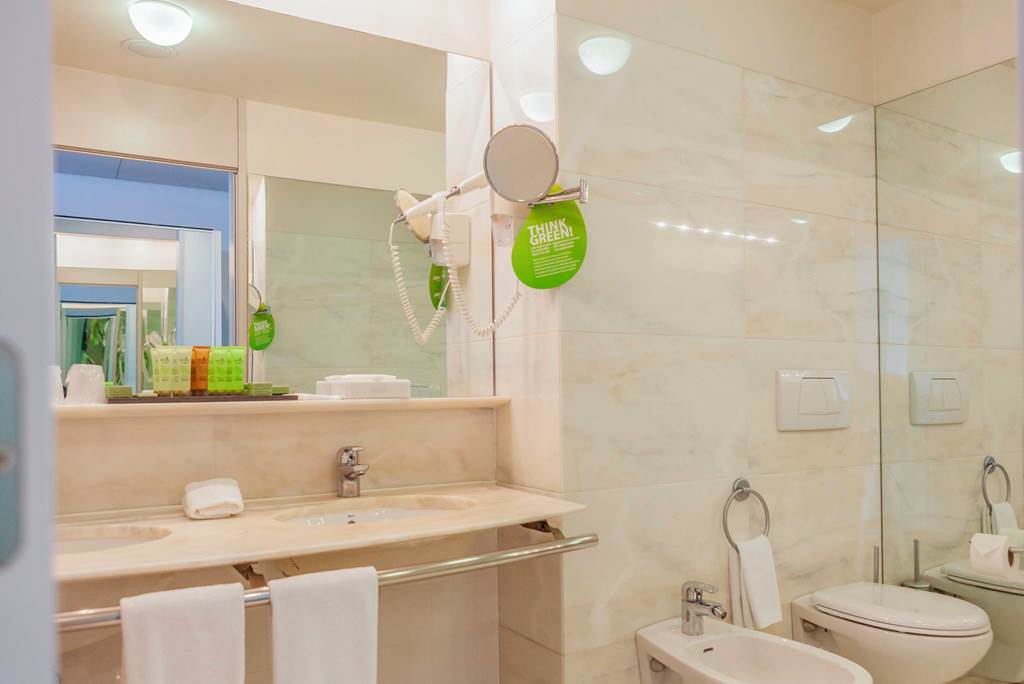 FNC_70273_VidaMar_Resort_Madeira_0624_01.jpg